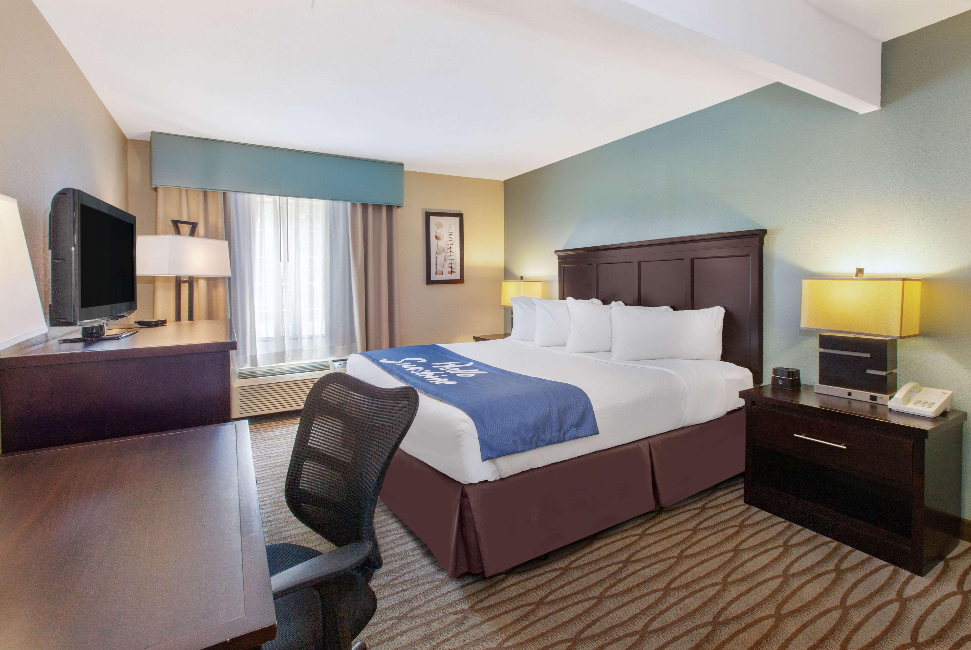 Days Inn By Wyndham Petoskey Exterior foto
