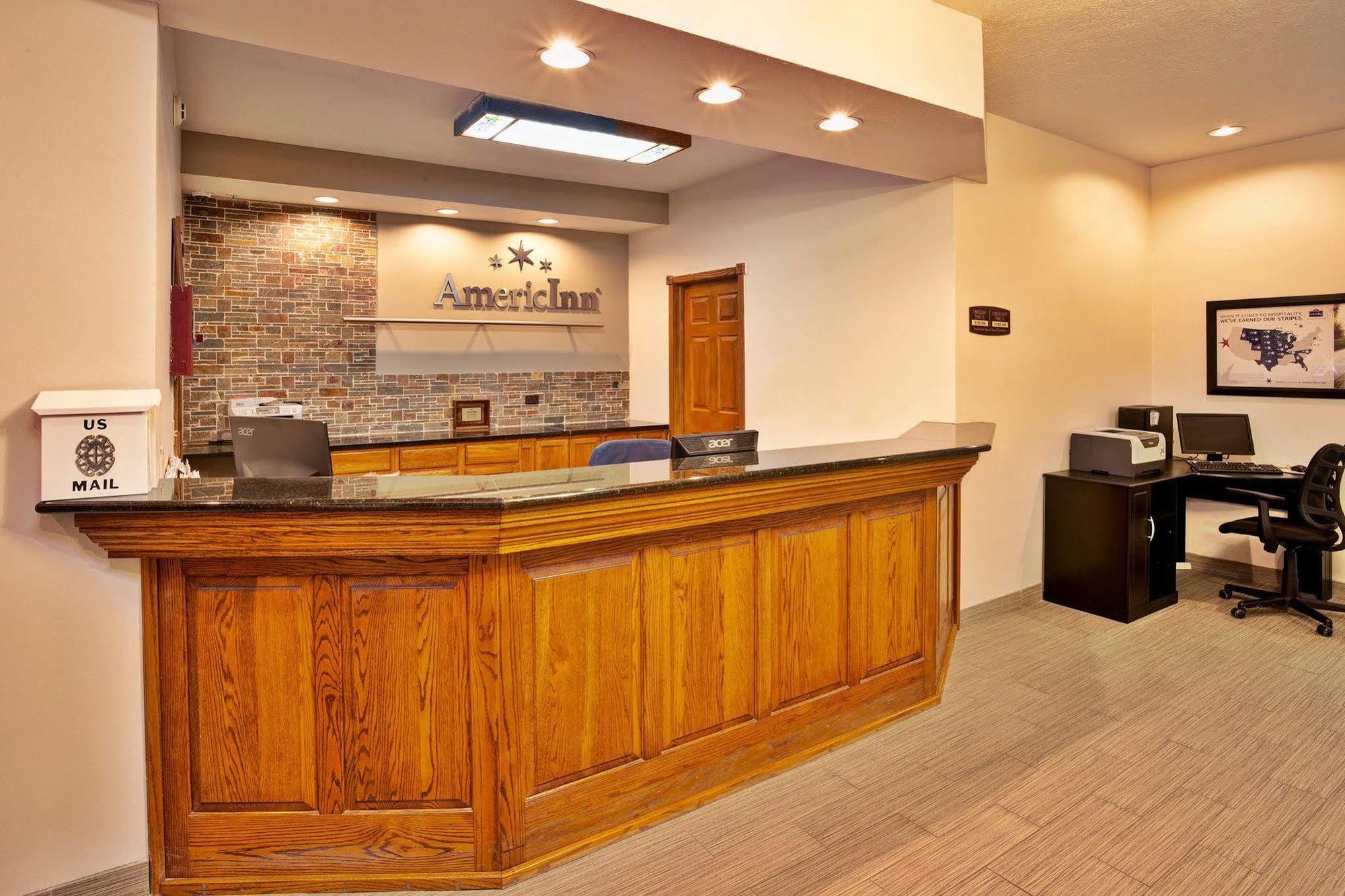 Days Inn By Wyndham Petoskey Exterior foto